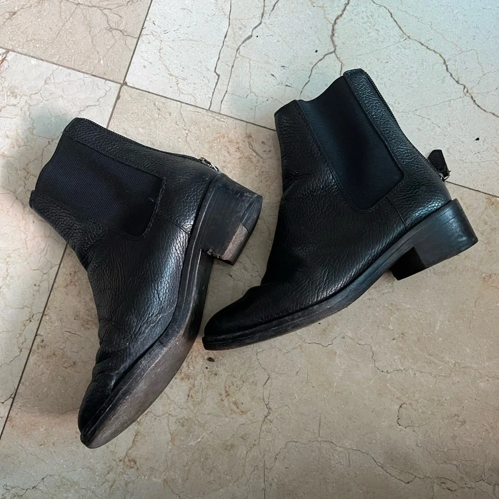Tory Burch Booties Size 5M